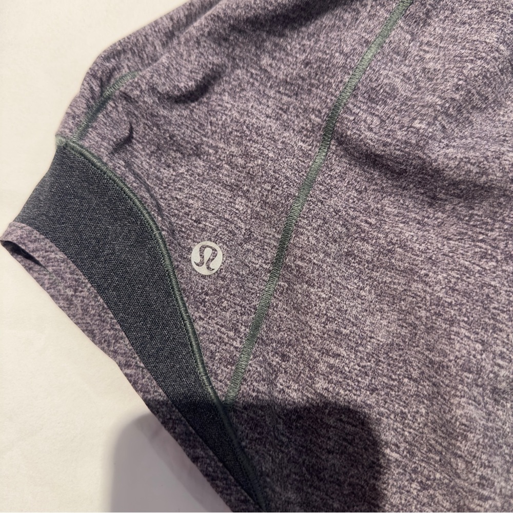 Lululemon Hotty Hot Gray Lined Shorts II 2.5” Size 4 Heather Lux Multi Black NWO - Picture 10 of 15